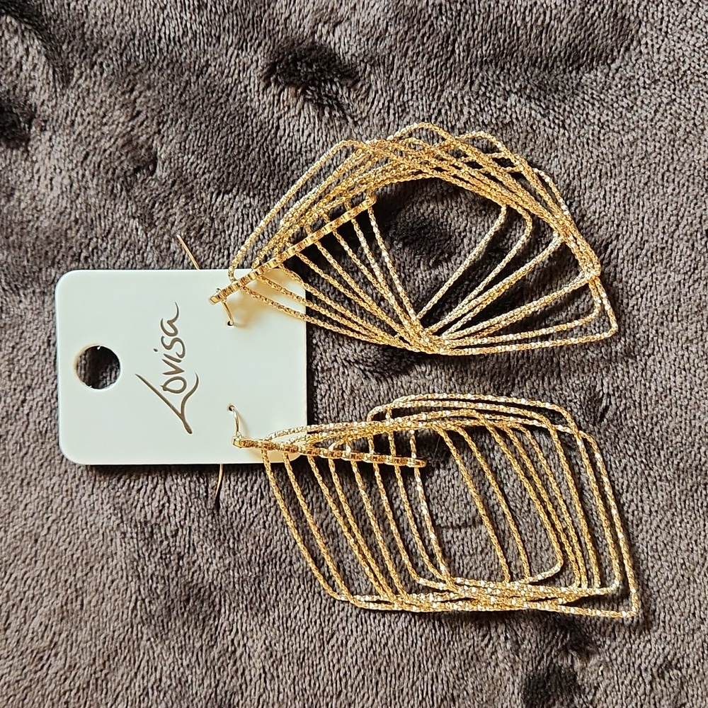 NWT Lovisa Fashion earrings faux gold dangle shimmer sparkle 4" long - Picture 1 of 10